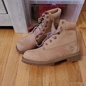 NWT 6" Timberland Boots